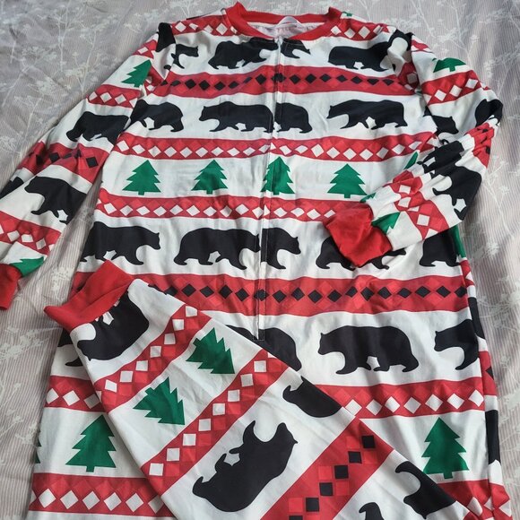 Christmas/ Holiday Print Adult Onesie Medium - Picture 1 of 4